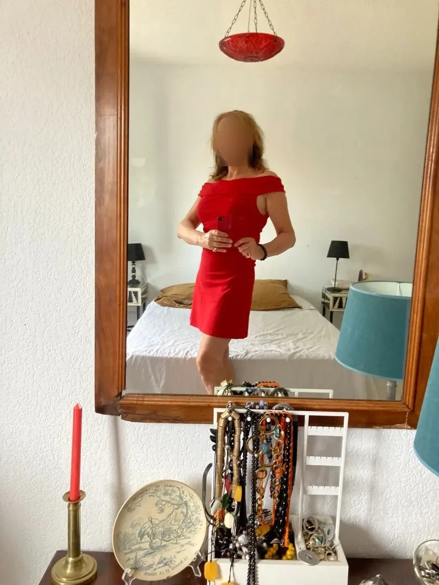 Lucie - Image 2